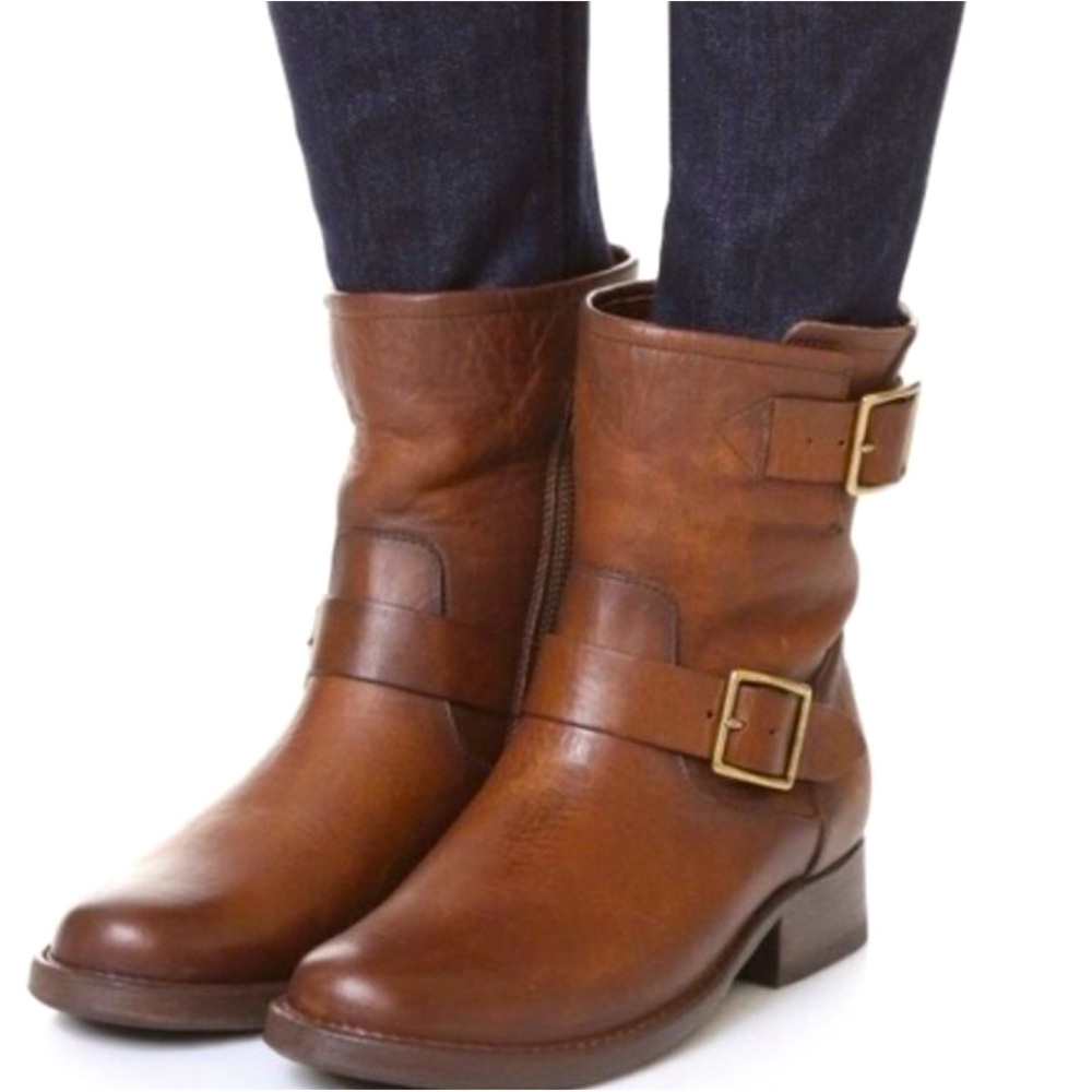 FRYE Vicky short leather bootie